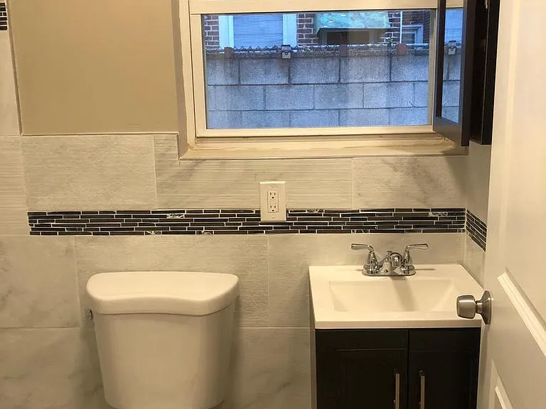 3144 Aramingo Ave — Photo 6
