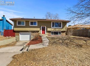 905 Arrawanna St, Colorado Springs, CO 80909