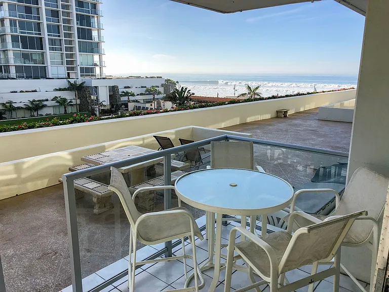 1730 Avenida Del Mundo #110 — Photo 3