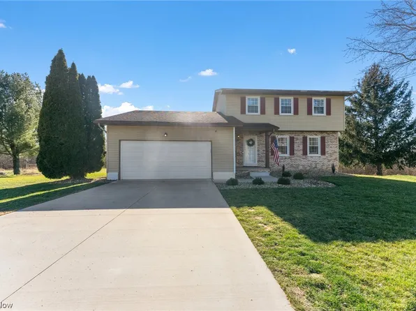 229 Waggaman Cir, Youngstown, OH 44512