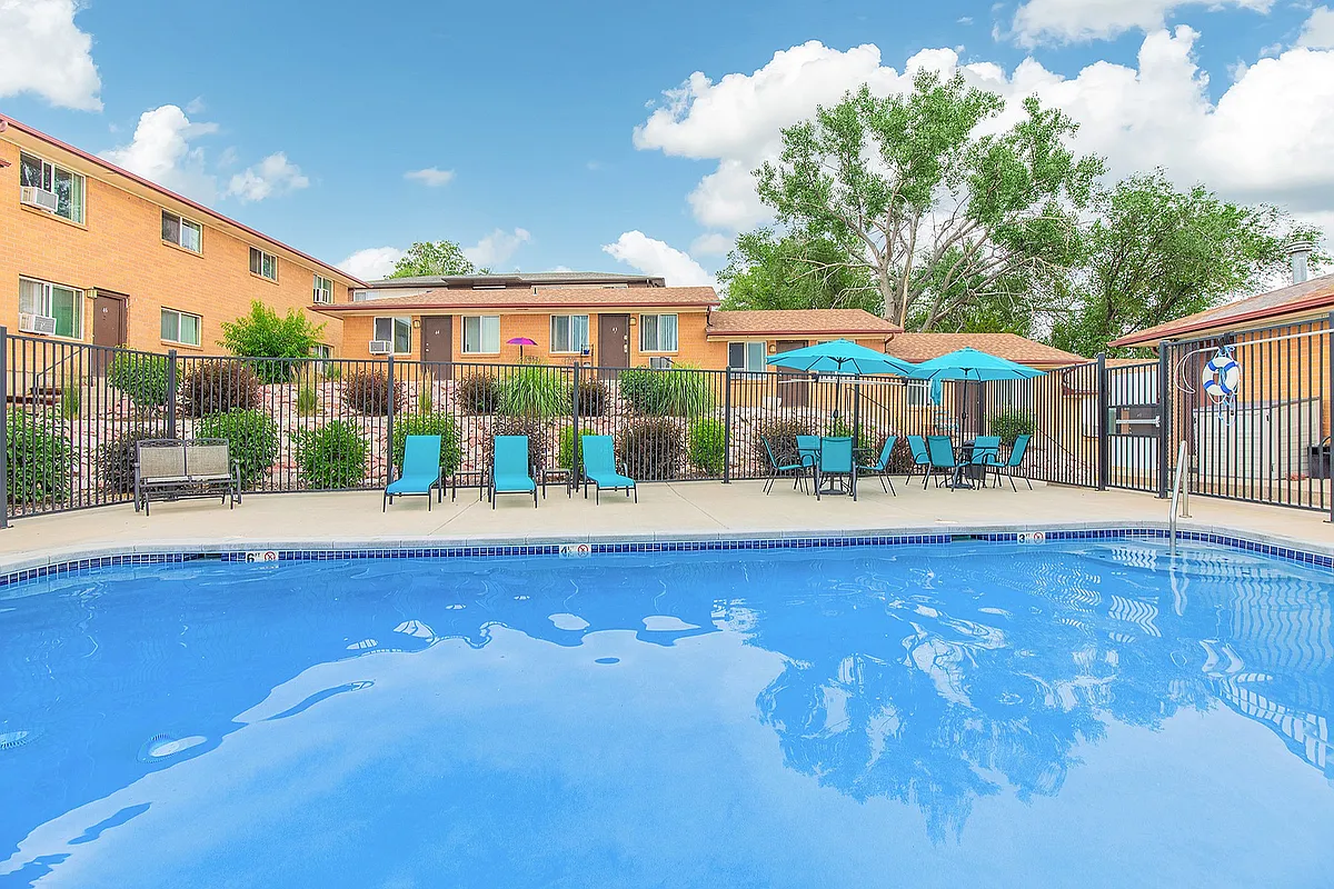 GT3A4056 - Paloma Terrace