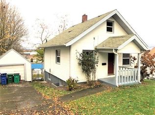 905 NE Stafford St, Portland, OR