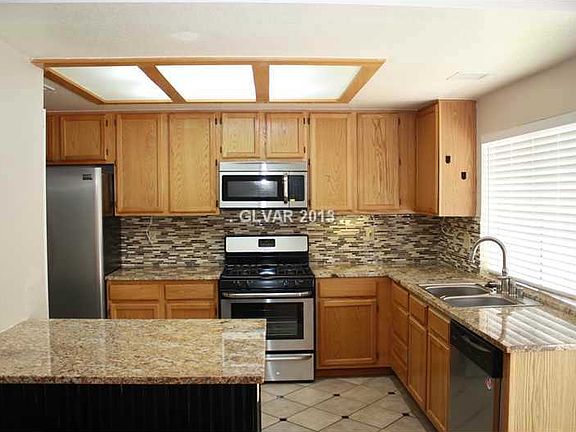 3rd image of 5401 Tincup Dr
