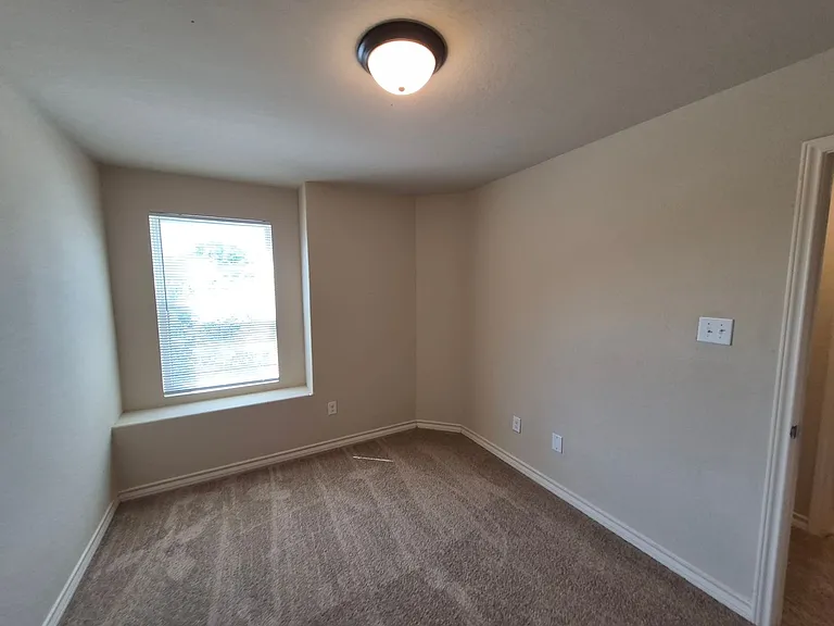 6850 Lakeview Dr #101 — Photo 18