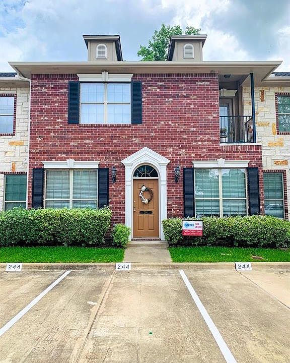 1st image of 244 Forest Dr