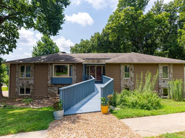 2804 Overhill Rd, Columbia, MO 65203