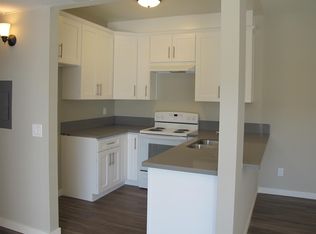 10205 Samoa Ave APT 203, Tujunga, CA 91042