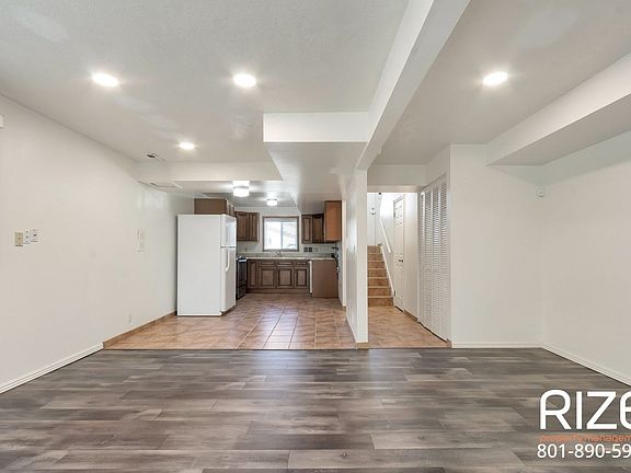 3rd image of 4498 S Prince Dr #B