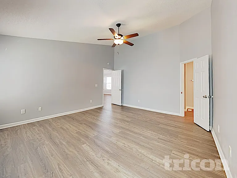38 Coachmen Ct — Photo 25