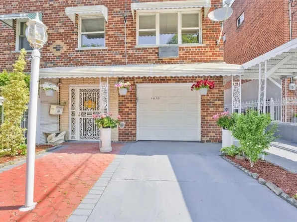 1011 E 219th Street, Bronx, NY 10469