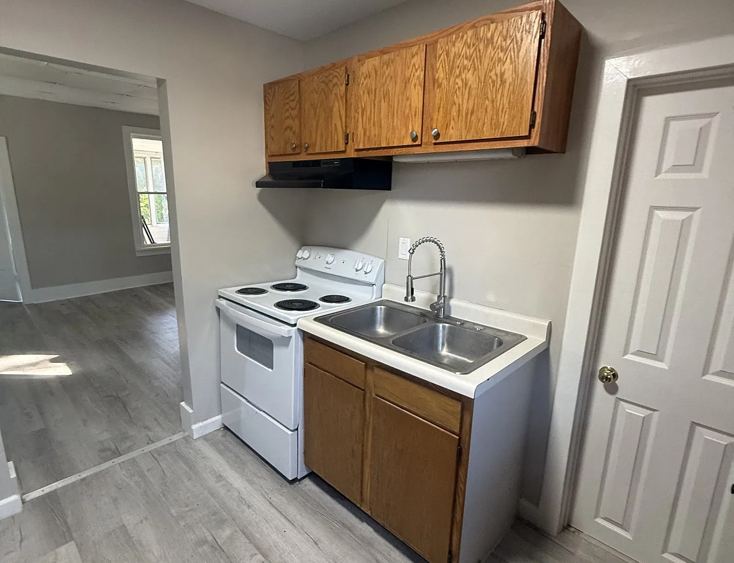 809 South 5th Street - 1 — Photo 3