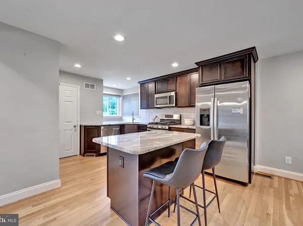 801 Judy Ln, Pikesville, MD 21208