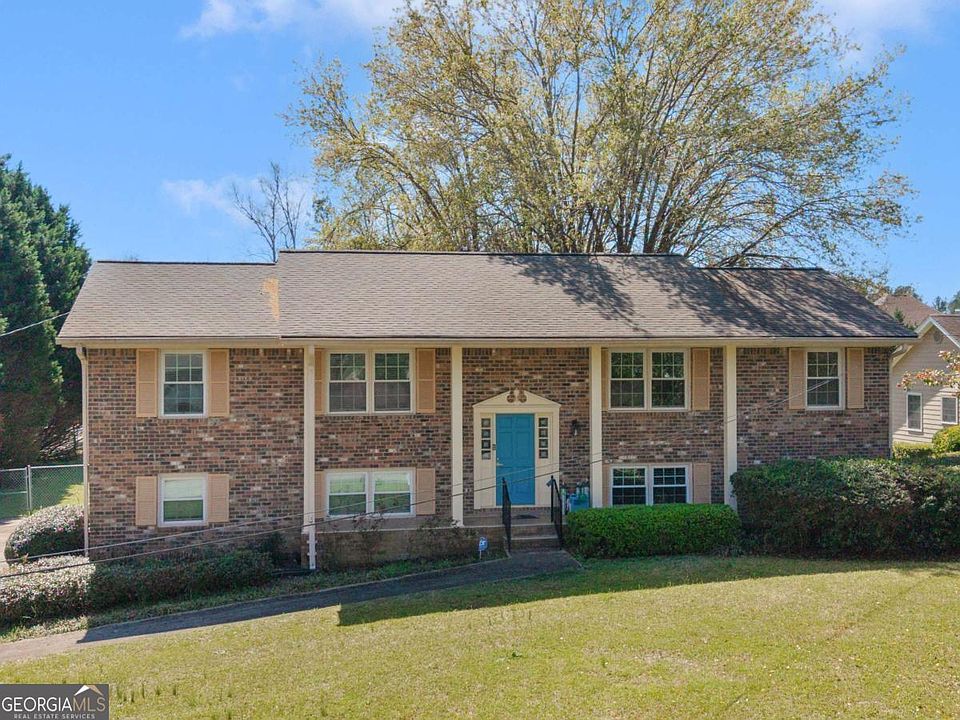 1st image of 765 Swamp Creek Dr