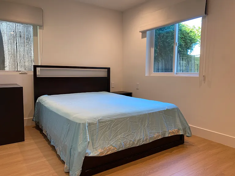 881 De Haro St — Photo 5