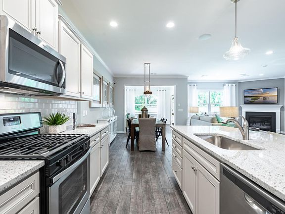 Plenty of Counter Space - Model Representation