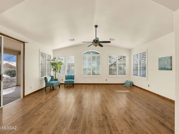 63735 E Hideaway Ln, Tucson, AZ 85739