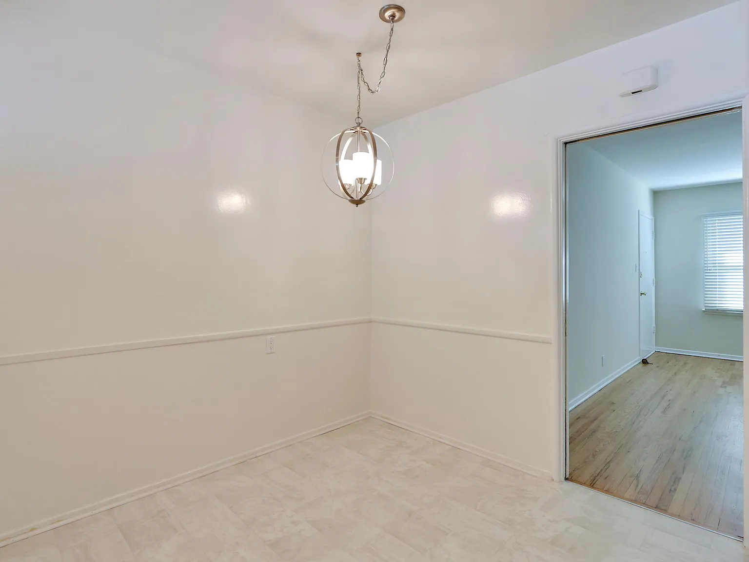 2 bed, 925 sqft, $2,600 — Photo 4