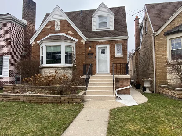4860 W Balmoral Ave, Chicago, IL 60630
