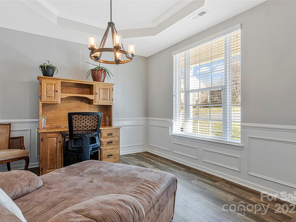 571 Rough Hewn Ln, Rock Hill, SC 29730 | Zillow