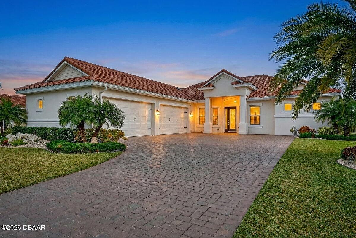 2820 S Asciano Ct