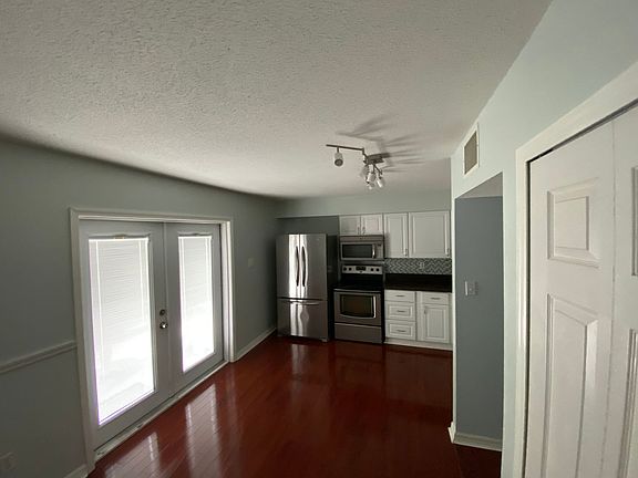 2nd image of 5850 Cypress Gardens Blvd APT 405