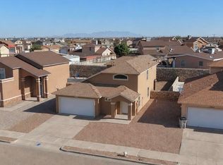 11809 Mesquite Lake Ln, El Paso, TX 79934