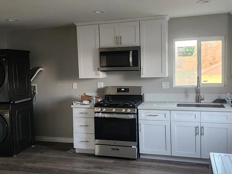 16466 Randall Ave #3 — Photo 1