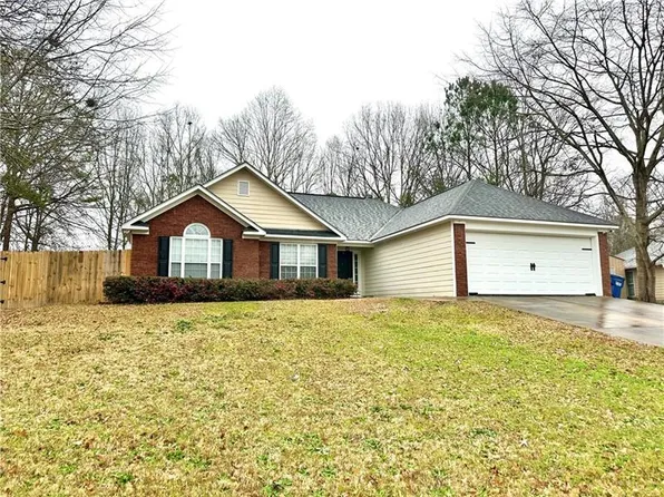 236 Lee Road 2105, Phenix City, AL 36870