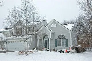 270 Aberdeen Dr photo 1