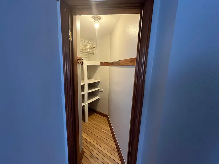 4575 S Packard Ave — Photo 13