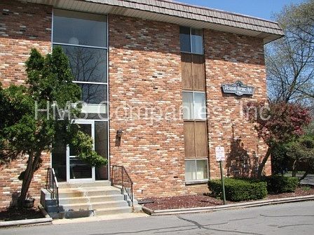 1st image of 750 Pleasant Ave APT 106