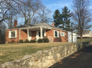 1004 E River Dr, Defiance, OH 43512