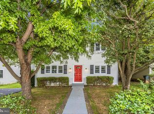 11 Mills Rd, Gaithersburg, MD 20877