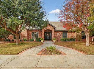 6000 Oak Creek Dr, Midland, TX 79707