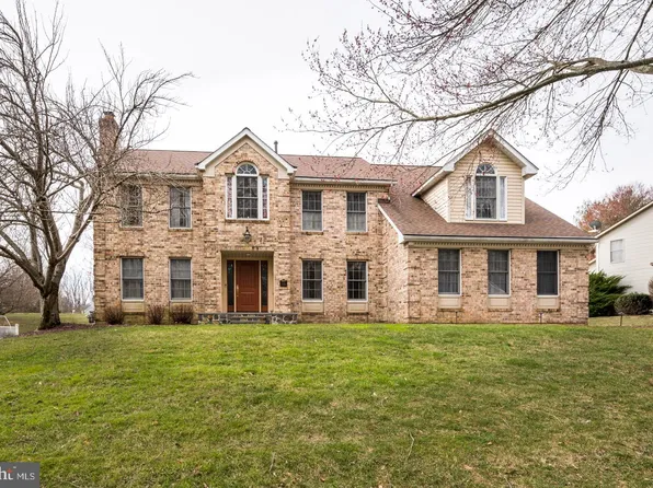 21 Balmoral Dr, Chadds Ford, PA 19317