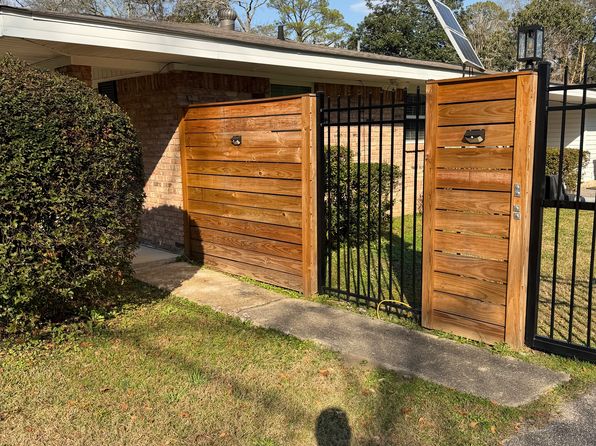 463 Magnolia Rd