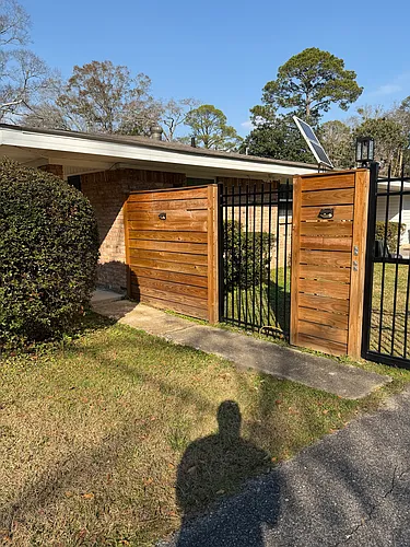 463 Magnolia Rd Photo 1