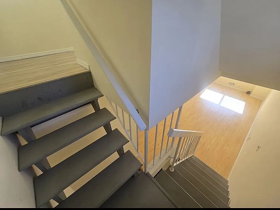 4th image of 166 Corona Ave #3