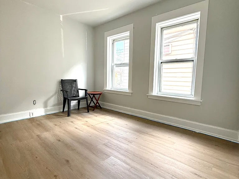 189 Daly Ave #1 — Photo 3