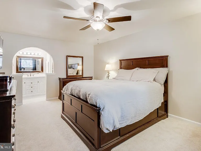 5818 Inman Park Cir #100 — Photo 32