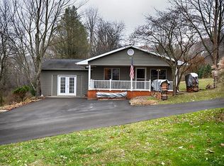 2265 Chewton Wurtemburg Rd, Wampum, PA 16157