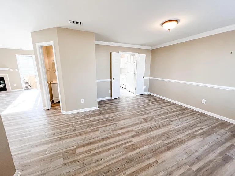 3501 Winslow Ct — Photo 8