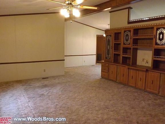 3rd image of 330 Hoosier St