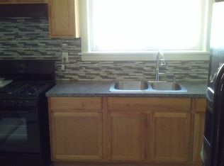 9522 S Forest Ave, Chicago, IL 60628