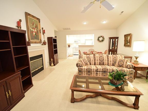 5th image of 419 Charlescarn Dr