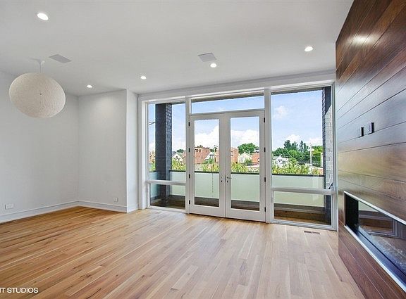 2nd image of 2706 N Ashland Ave