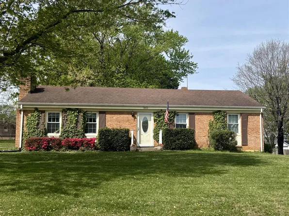 1032 Windy Ridge Dr, Bedford, VA 24523
