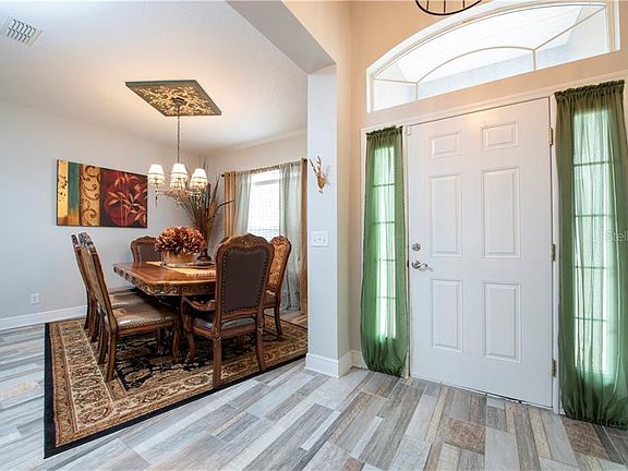 2nd image of 3062 Sand Stone Cir