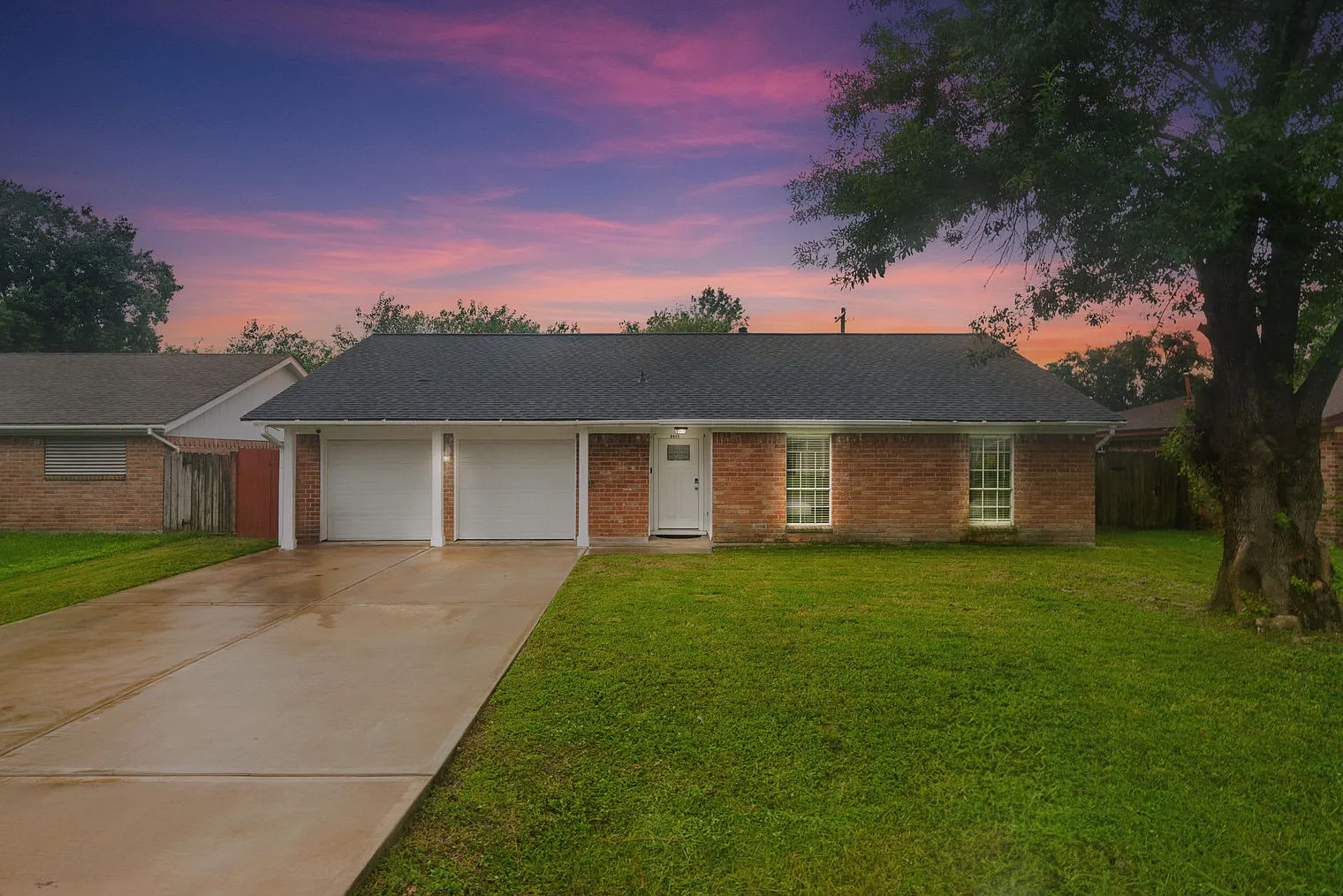 4 bed, 2.0 bath, 2088 sqft, $7,793 — Photo 4