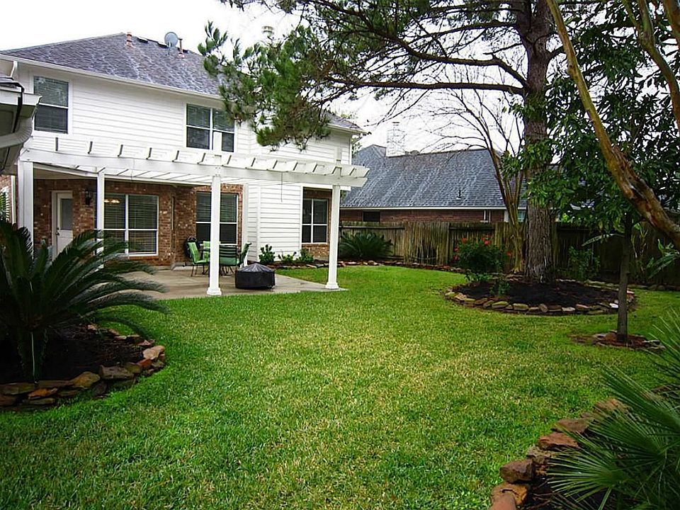 1st image of 20010 Powerscourt Dr